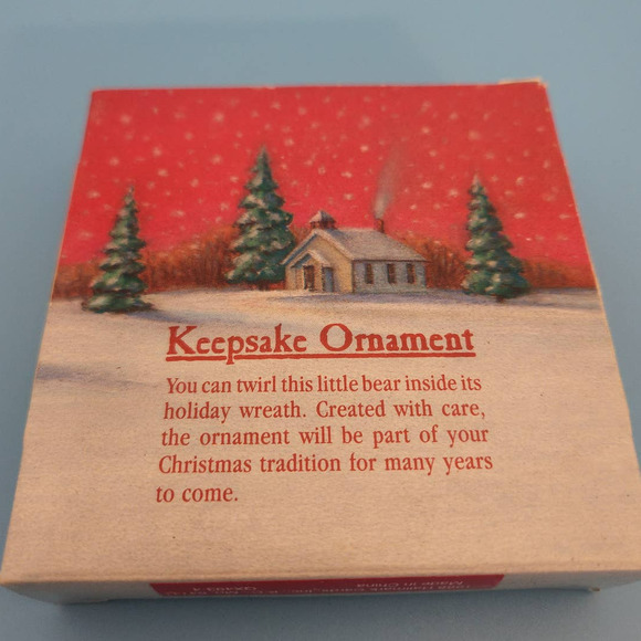 VTG Hallmark Keepsake Ornament Loving Bear Twirl About 1988 - Picture 5 of 5